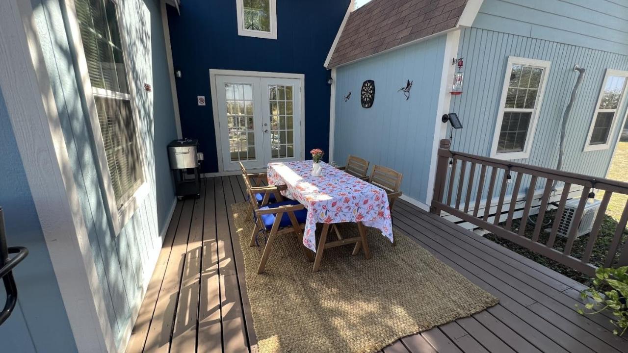 Hill Country Highland'S Bluebonnet Cottage Marble Falls Bagian luar foto