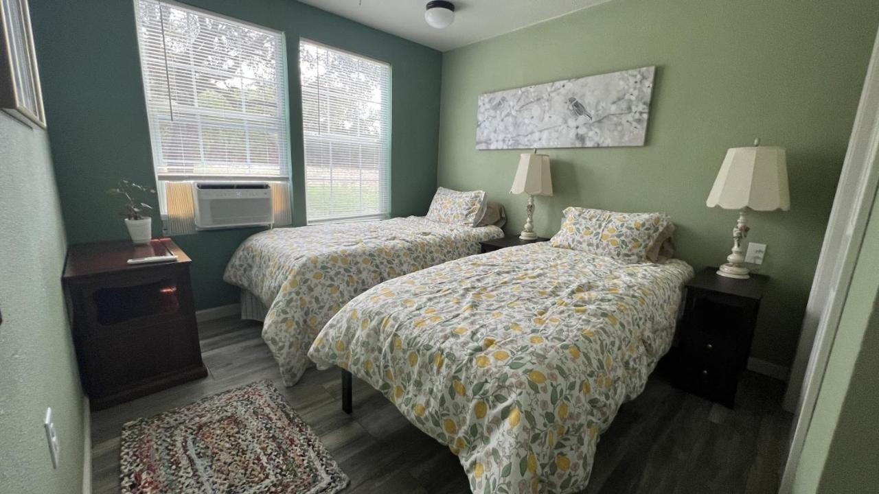 Hill Country Highland'S Bluebonnet Cottage Marble Falls Bagian luar foto